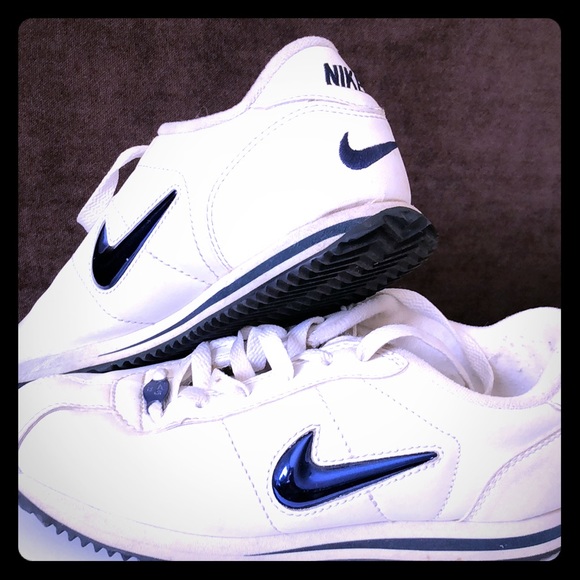 Nike Other - Nike Cortez, Youth Small, white and blue